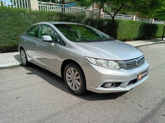 HONDA CIVIC 1.8 LXS 16V FLEX 4P MANUAL